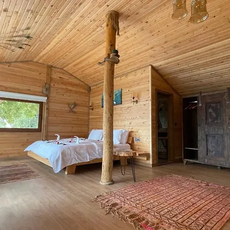 ホリデーパーク Olive Garden Kabak 2*