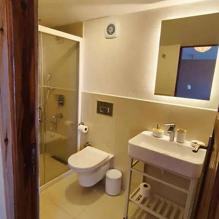 ホリデーパーク Olive Garden Kabak ファラリア