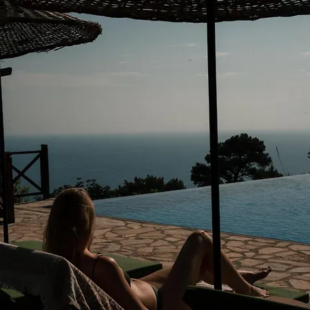 ホリデーパーク Olive Garden Kabak 2*