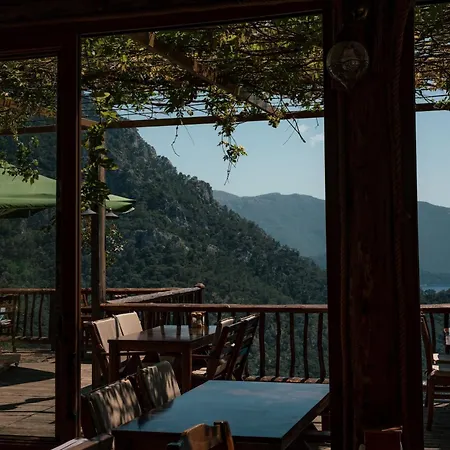 Kompleks wypoczynkowy Olive Garden Kabak 2*