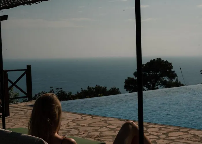 Üdülőpark Olive Garden Kabak 2*