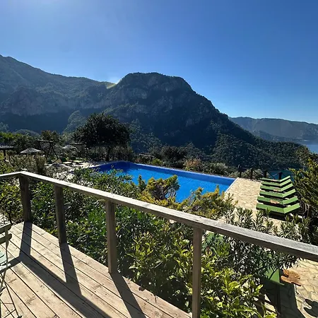 Aldeamento Turístico Olive Garden Kabak 2*